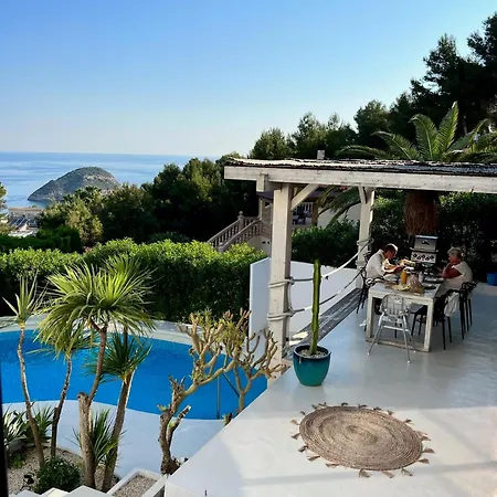 فيلة Mi Lugar By Solidays